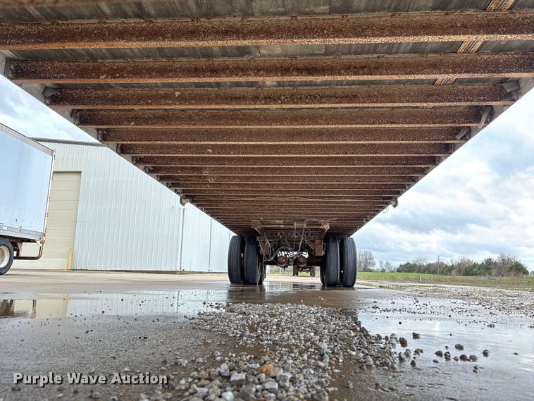 image for item FB3353 2001 Stoughton dry van trailer