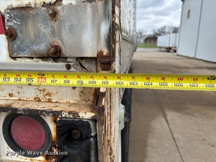 image for item FB3354 1993 Stoughton AVW-535T-S-C dry van trailer