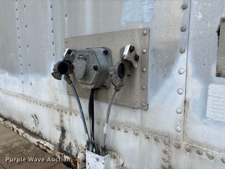 image for item FB3354 1993 Stoughton AVW-535T-S-C dry van trailer