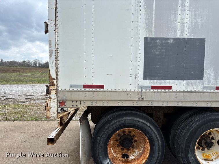 image for item FB3354 1993 Stoughton AVW-535T-S-C dry van trailer