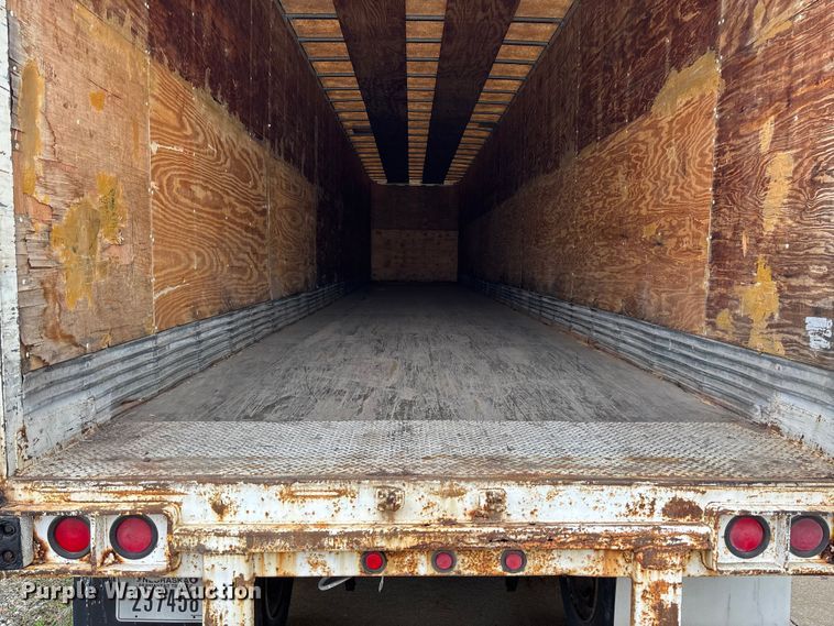 image for item FB3354 1993 Stoughton AVW-535T-S-C dry van trailer