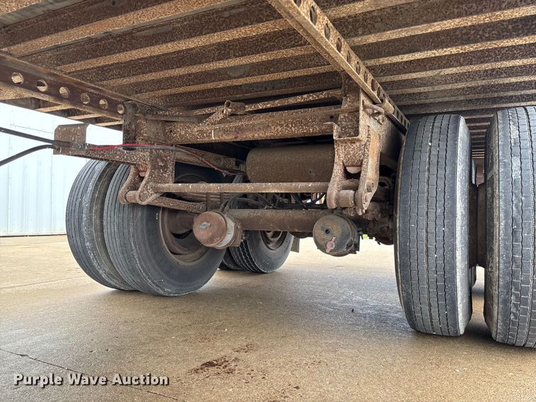 image for item FB3354 1993 Stoughton AVW-535T-S-C dry van trailer
