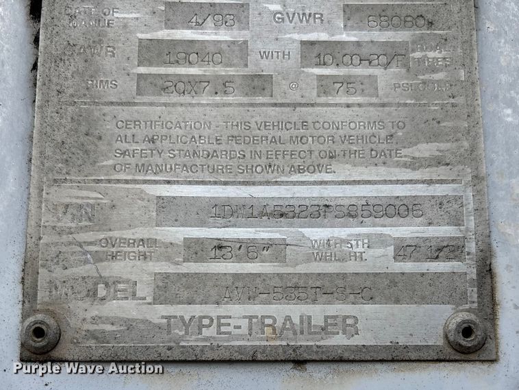 image for item FB3354 1993 Stoughton AVW-535T-S-C dry van trailer