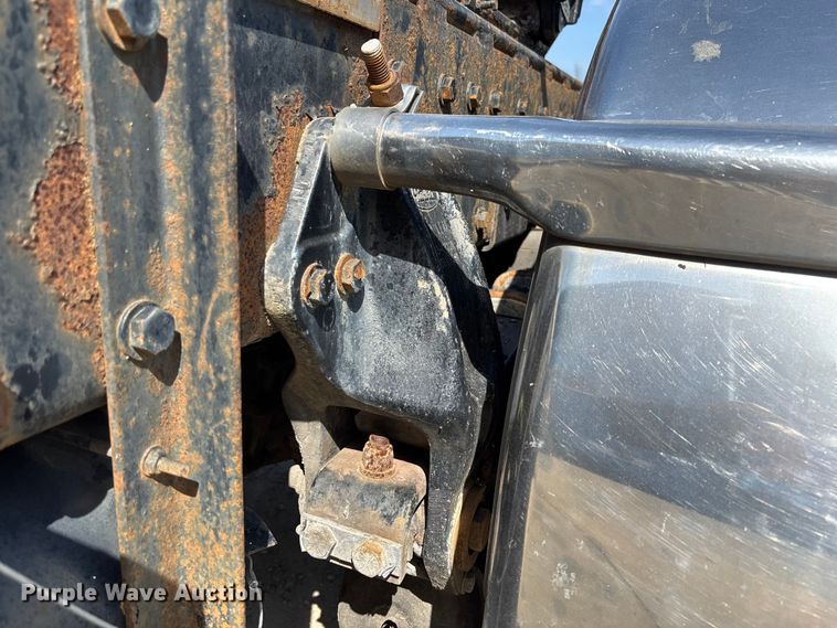 image for item FB3385 2007 Peterbilt 379 semi truck