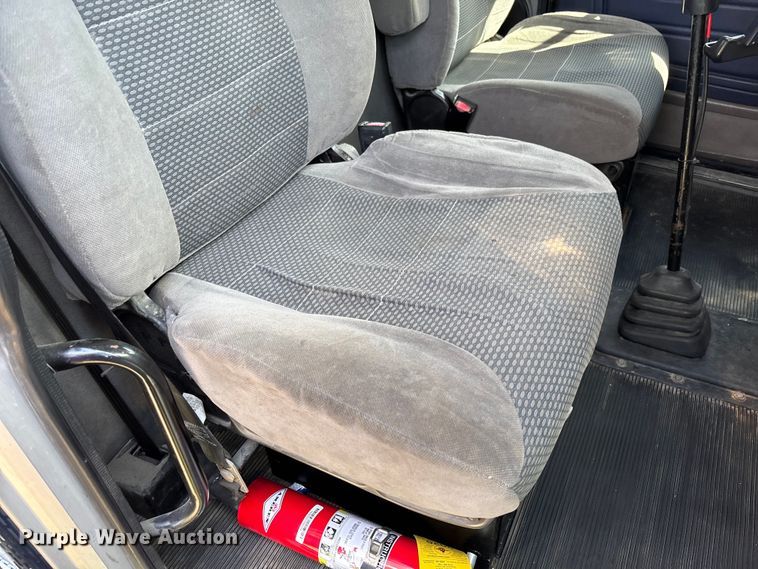 image for item FB3385 2007 Peterbilt 379 semi truck