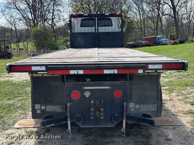 image for item FB3387 2005 Sterling L9500 flatbed truck