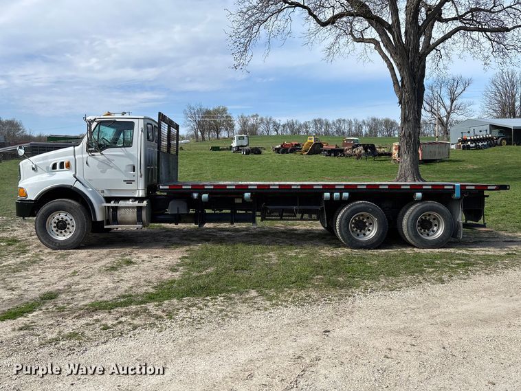 image for item FB3387 2005 Sterling L9500 flatbed truck