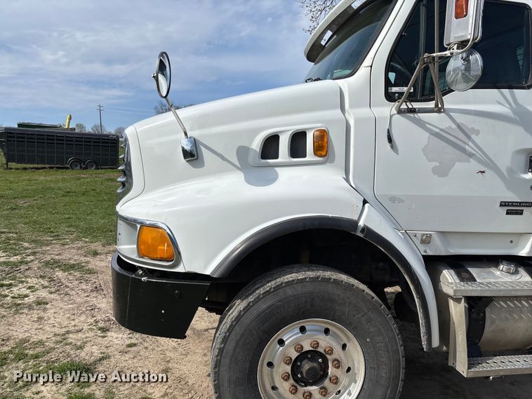 image for item FB3387 2005 Sterling L9500 flatbed truck