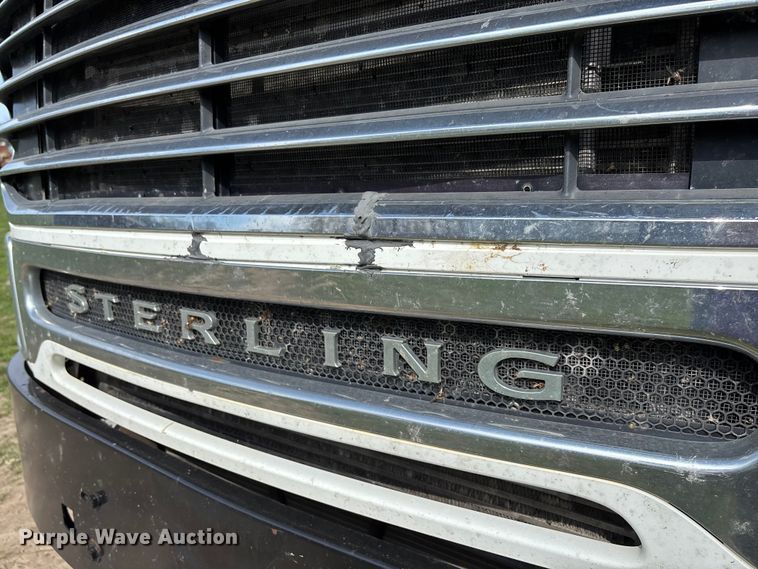 image for item FB3387 2005 Sterling L9500 flatbed truck