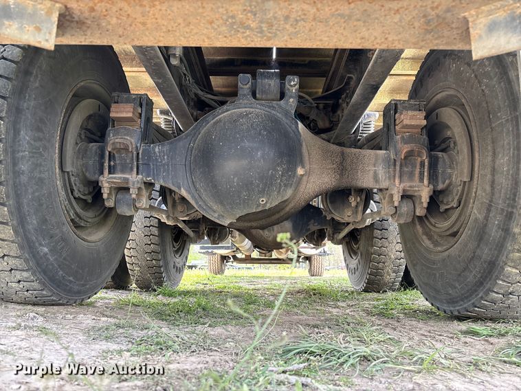 image for item FB3387 2005 Sterling L9500 flatbed truck