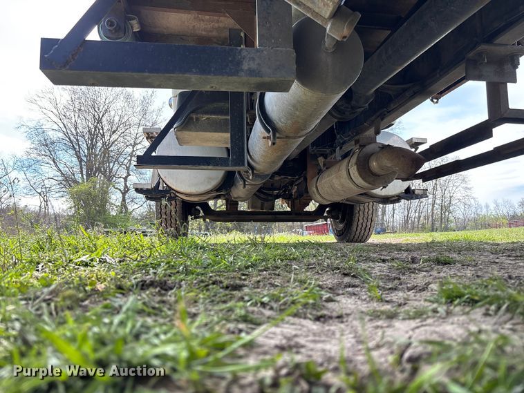 image for item FB3387 2005 Sterling L9500 flatbed truck