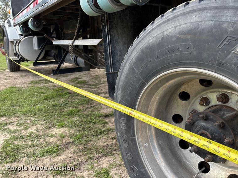 image for item FB3387 2005 Sterling L9500 flatbed truck