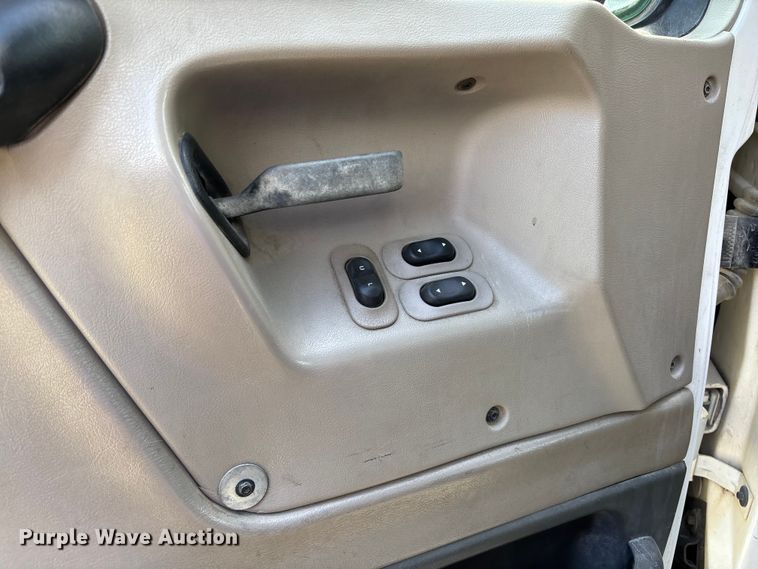 image for item FB3387 2005 Sterling L9500 flatbed truck