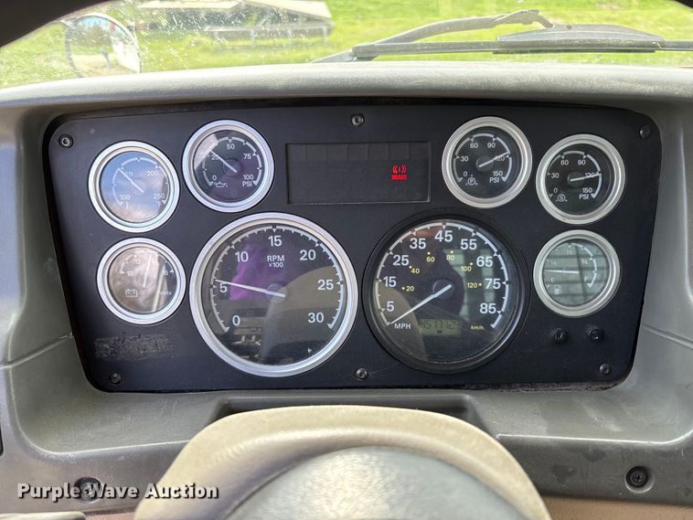 image for item FB3387 2005 Sterling L9500 flatbed truck