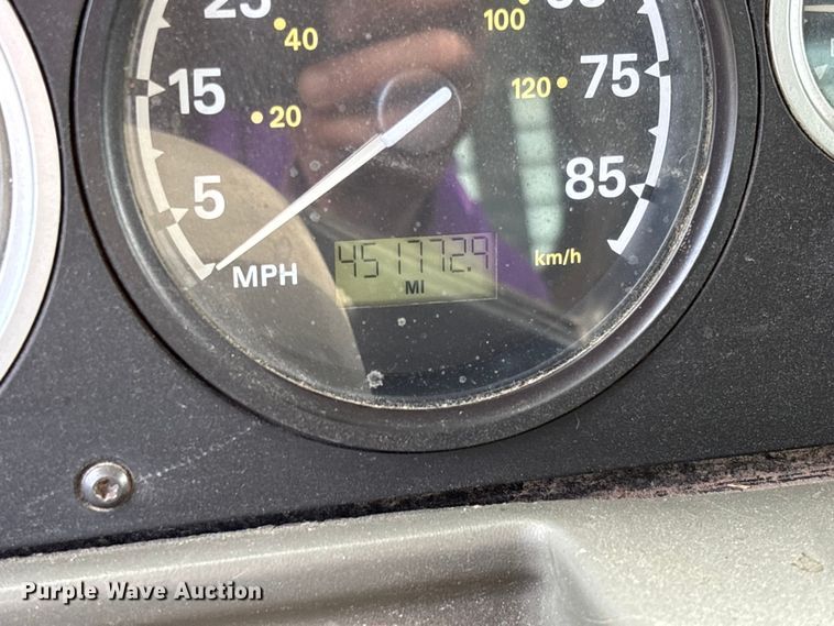 image for item FB3387 2005 Sterling L9500 flatbed truck