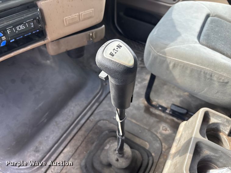 image for item FB3387 2005 Sterling L9500 flatbed truck