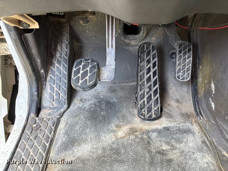 image for item FB3387 2005 Sterling L9500 flatbed truck