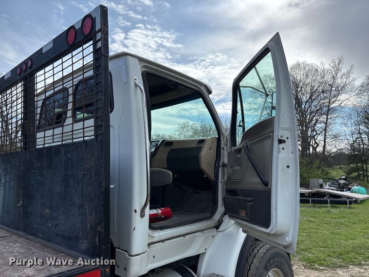 image for item FB3387 2005 Sterling L9500 flatbed truck