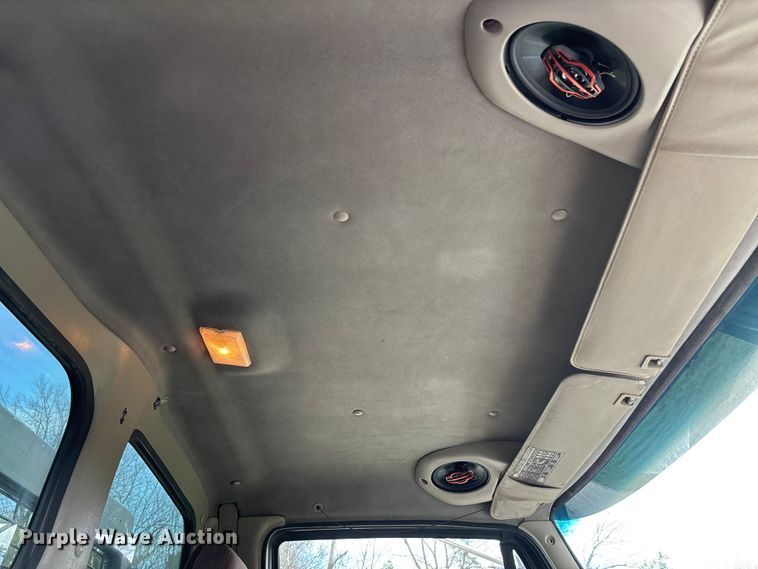 image for item FB3387 2005 Sterling L9500 flatbed truck