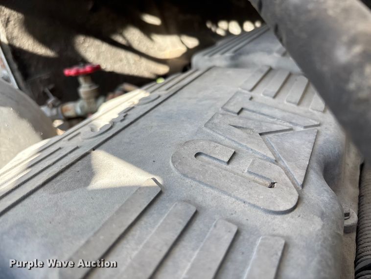 image for item FB3388 2002 Western Star 4900 flatbed truck