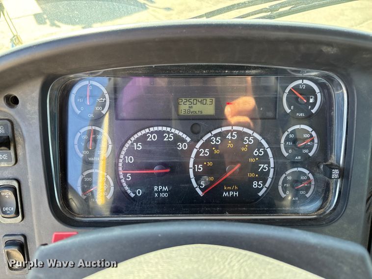 image for item FB3396 2008 Freightliner M2106 truck cab and chassis