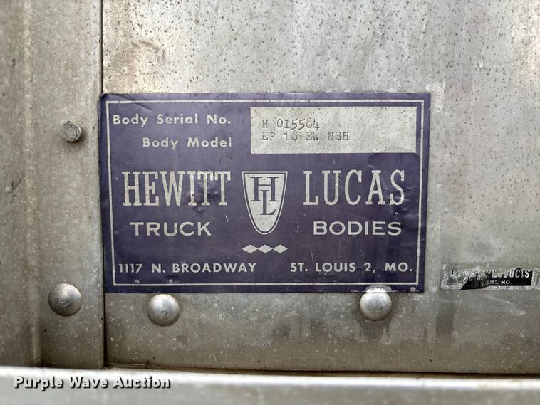 image for item FB3404 Hewitt Lucas Truck bodies EP18EWNSH grain bed