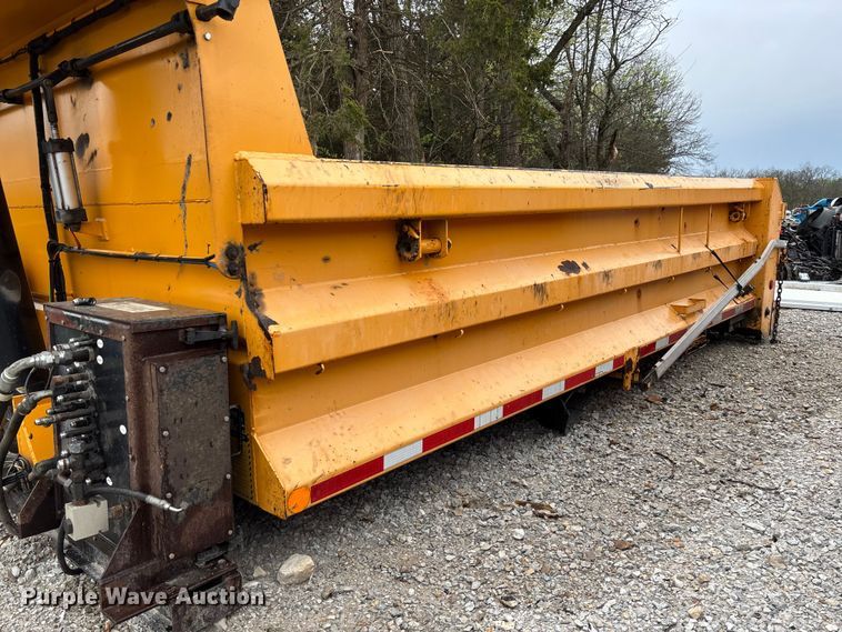 image for item FB3406 Viking-Cives Midwest dump bed
