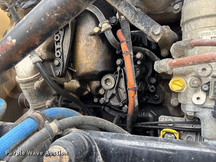 image for item FB3439 2013 Western Star 4900 semi truck