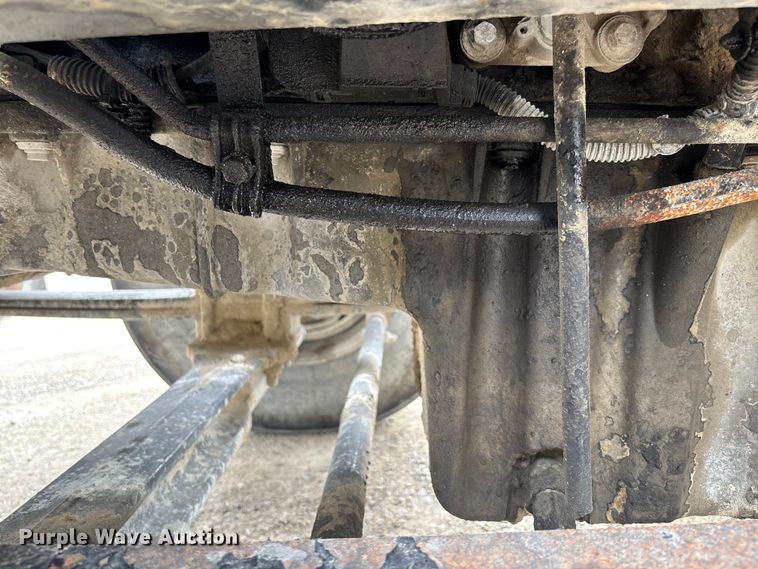 image for item FB3439 2013 Western Star 4900 semi truck