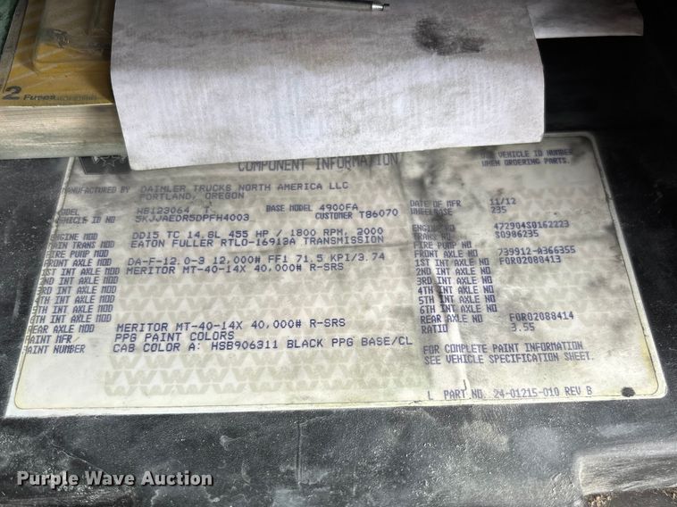 image for item FB3439 2013 Western Star 4900 semi truck