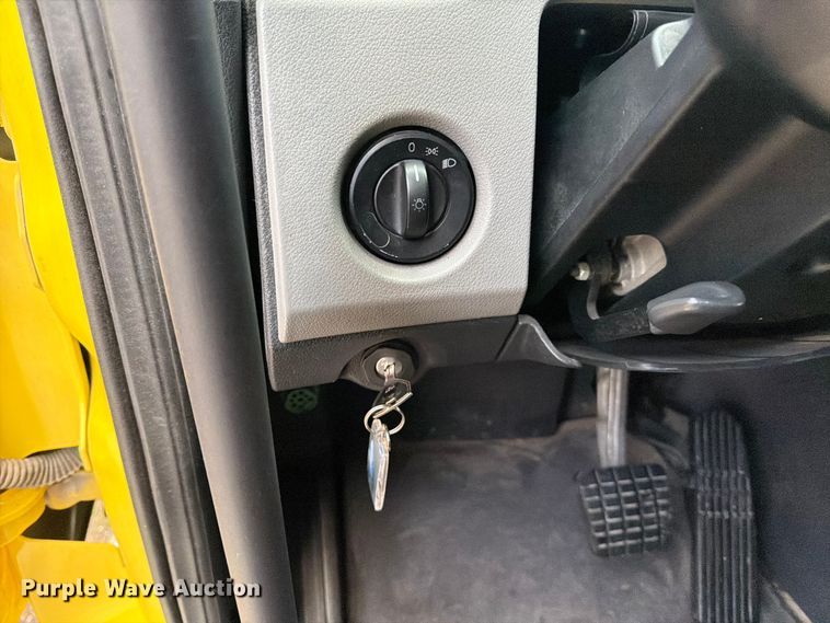 image for item FB8045 2019 Freightliner Cascadia 126 semi truck