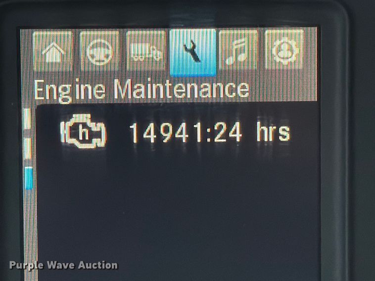 image for item FB8045 2019 Freightliner Cascadia 126 semi truck