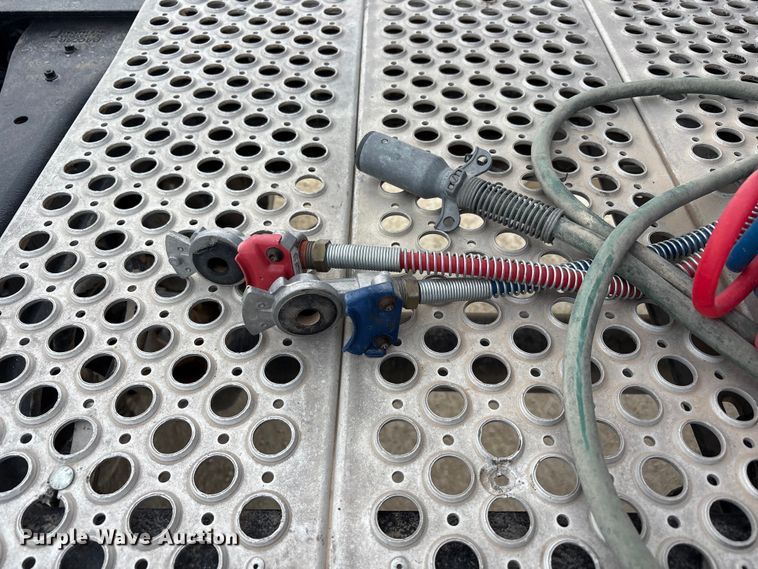 image for item FC2026 2006 Kenworth W900 semi truck