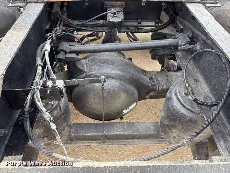 image for item FC2026 2006 Kenworth W900 semi truck