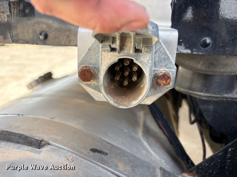 image for item FC2026 2006 Kenworth W900 semi truck