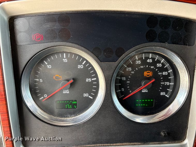 image for item FC2026 2006 Kenworth W900 semi truck