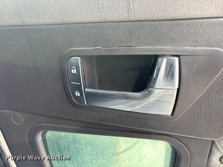 image for item FC2026 2006 Kenworth W900 semi truck