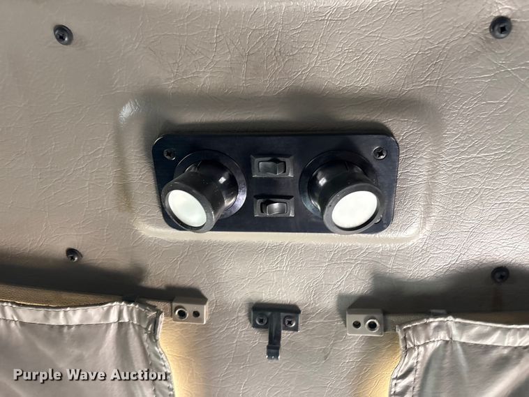 image for item FC2026 2006 Kenworth W900 semi truck