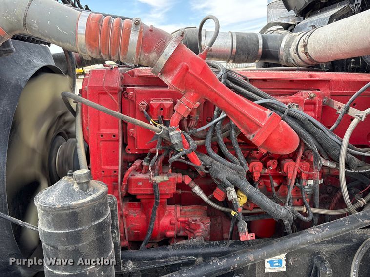 image for item FC2026 2006 Kenworth W900 semi truck