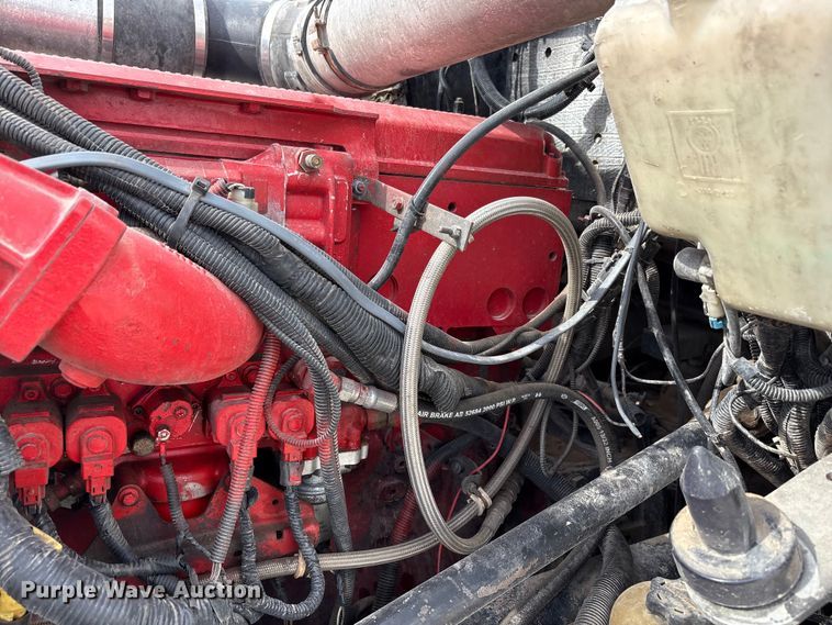 image for item FC2026 2006 Kenworth W900 semi truck