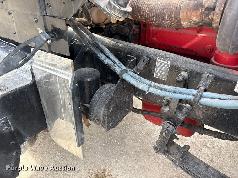 image for item FC2026 2006 Kenworth W900 semi truck