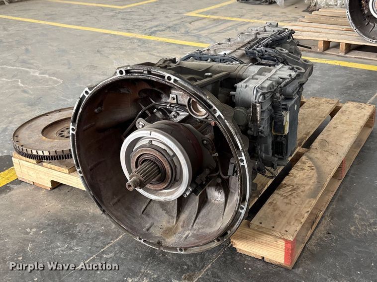 image for item FC2045 Freightliner Cascadia automatic transmission