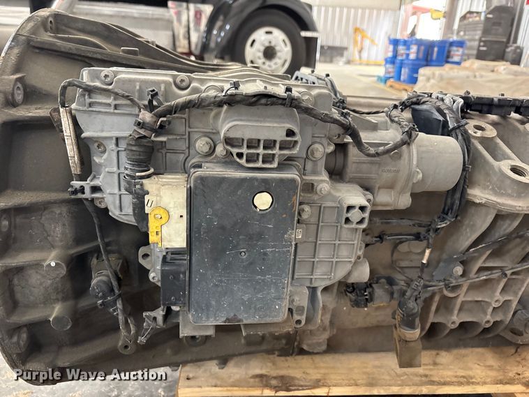 image for item FC2045 Freightliner Cascadia automatic transmission