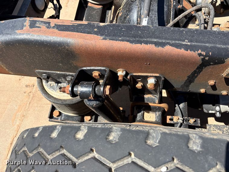 image for item FC2051 2007 Western Star 4900 semi truck