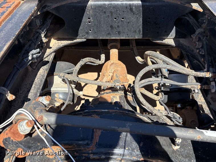 image for item FC2051 2007 Western Star 4900 semi truck