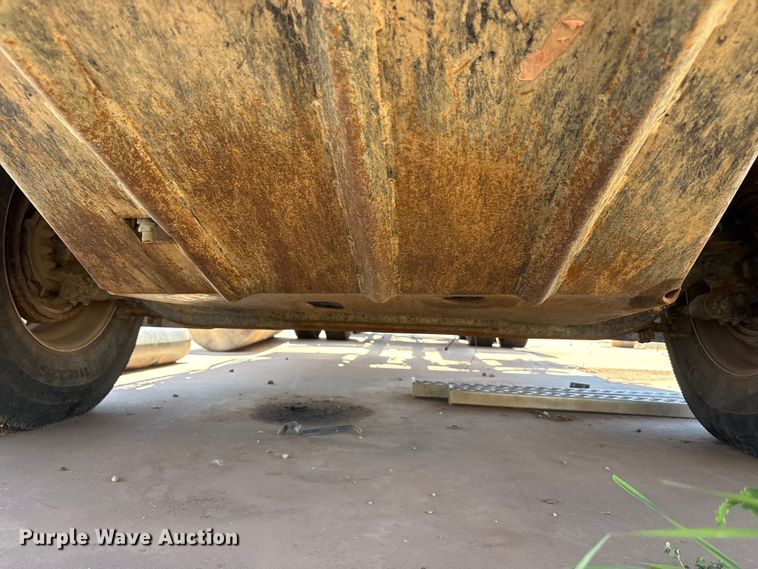image for item FC2051 2007 Western Star 4900 semi truck