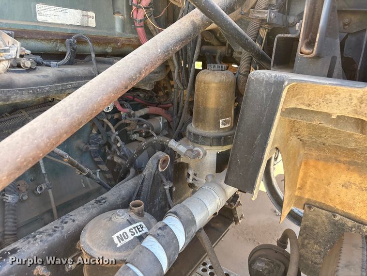 image for item FC2051 2007 Western Star 4900 semi truck