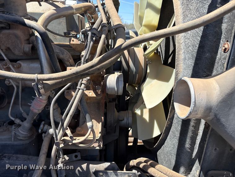 image for item FC2051 2007 Western Star 4900 semi truck