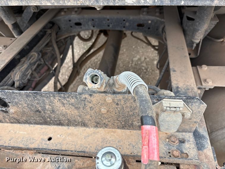 image for item FC2069 2007 Western Star 4900 semi truck