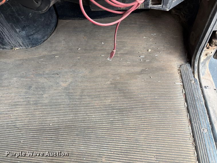 image for item FC2069 2007 Western Star 4900 semi truck